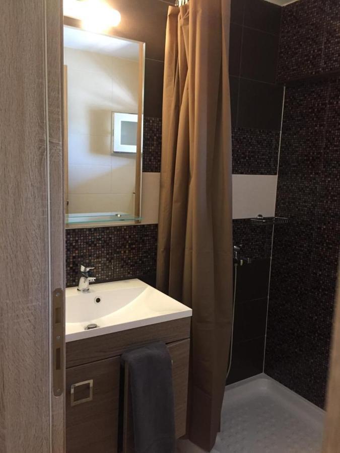 Thomas Studios & Apartments Paralia Экстерьер фото