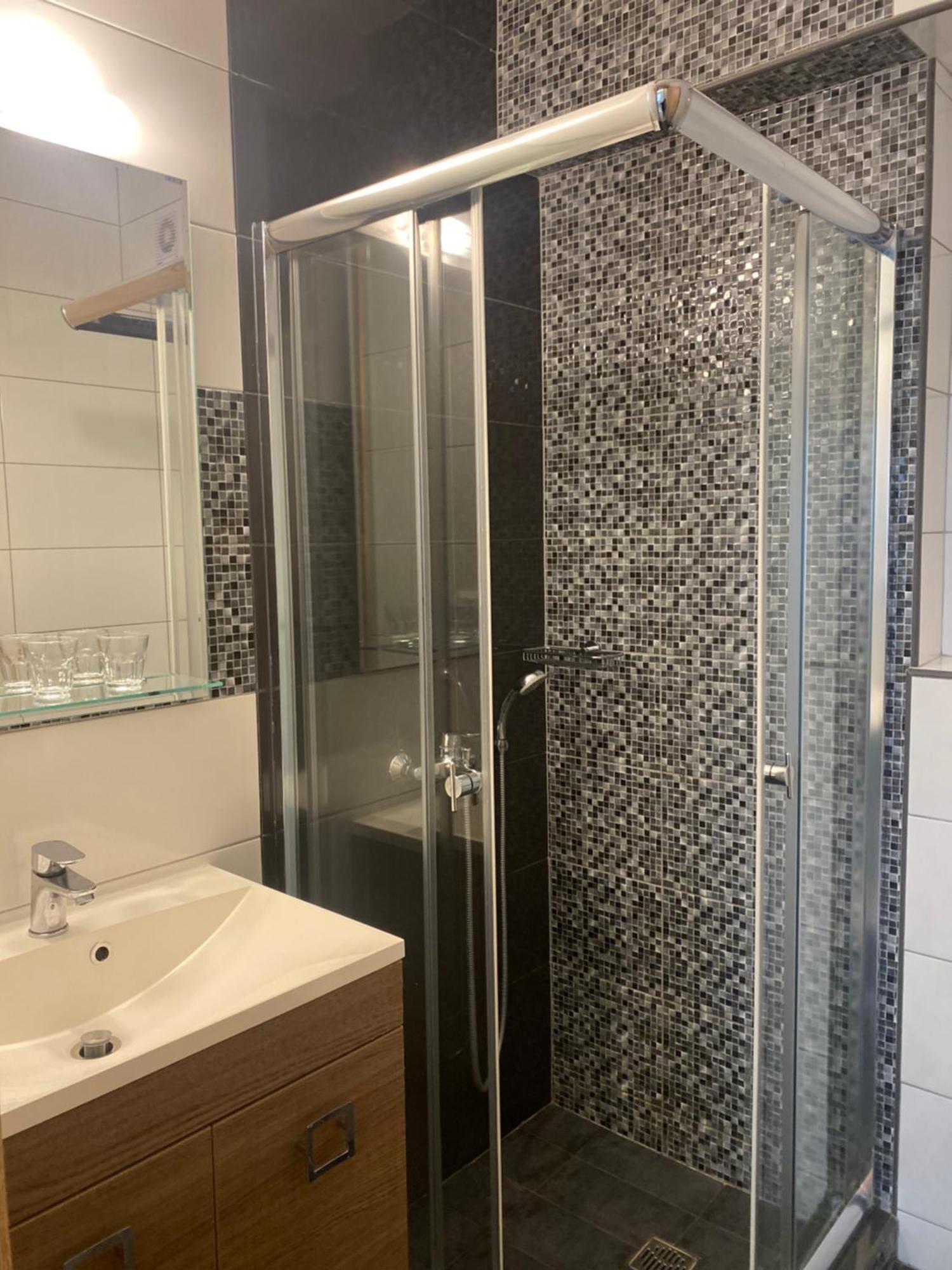 Thomas Studios & Apartments Paralia Экстерьер фото